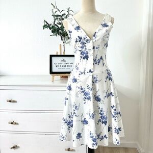 Orsay White And Blue FlowersSleeveless Dress Size Small
